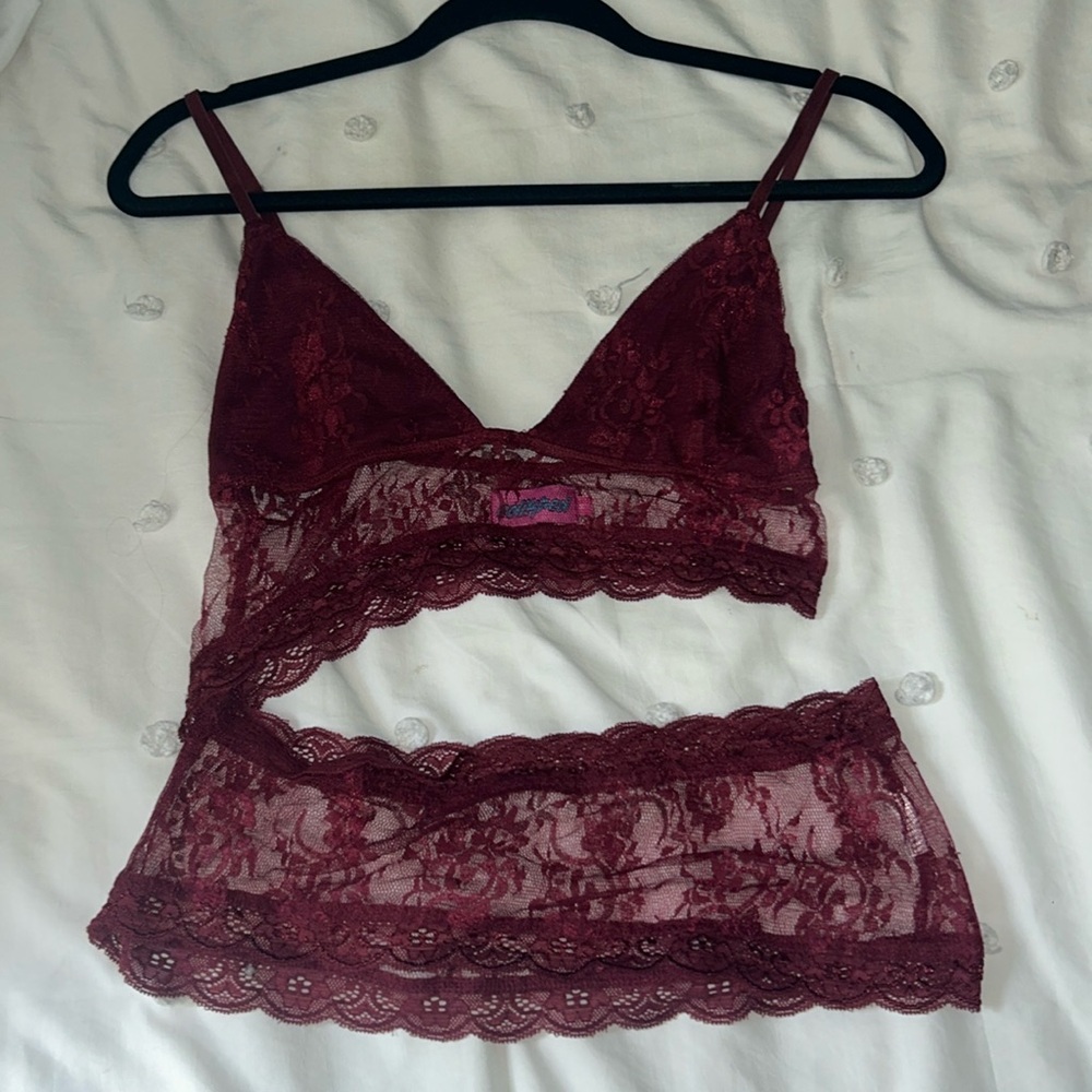 EDIKTED Spice Cut Out Sheer Lace Tank Top